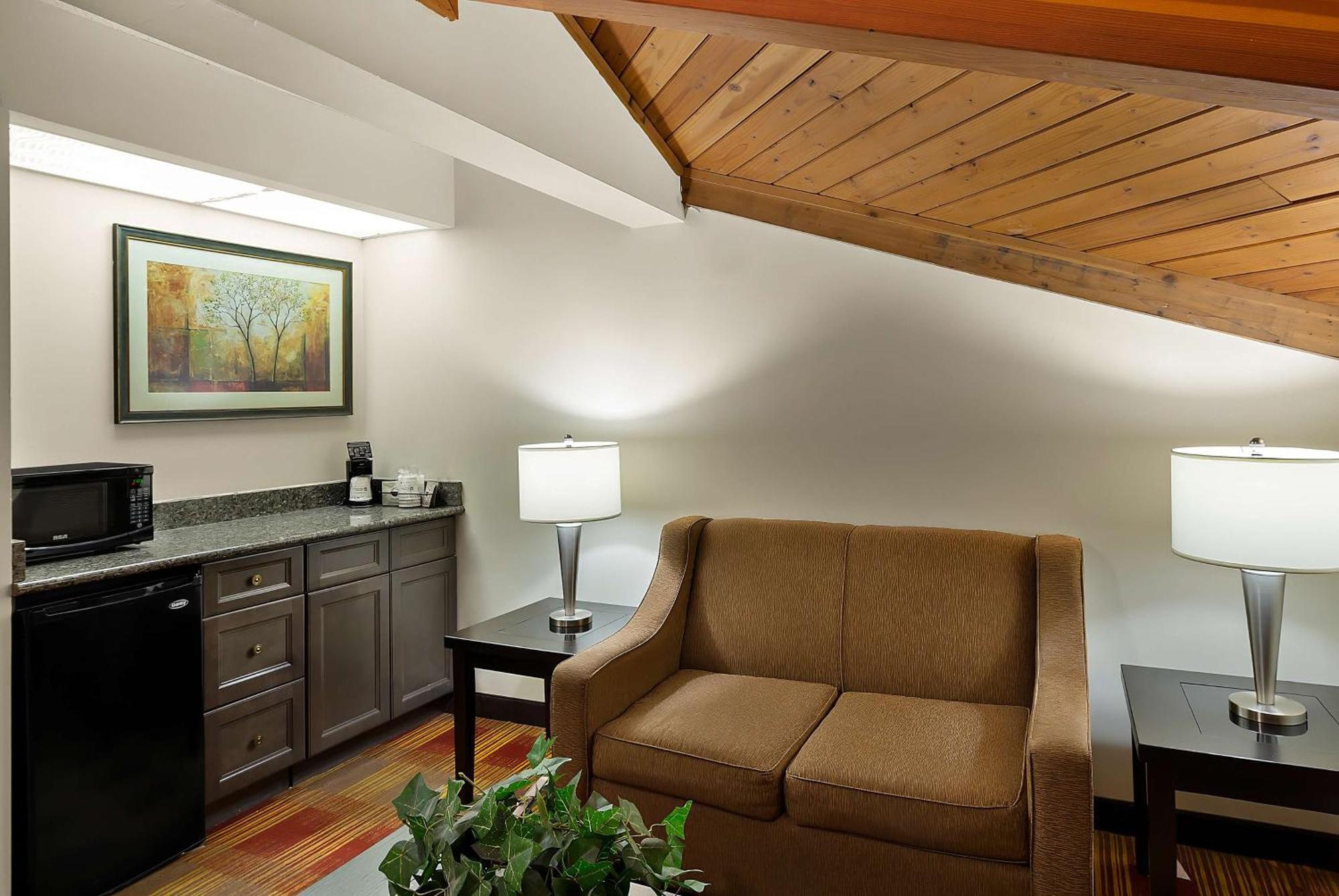 Best Western Lakewood Inn Hebron Kültér fotó